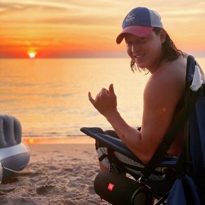 Meet your Posher, Jobe